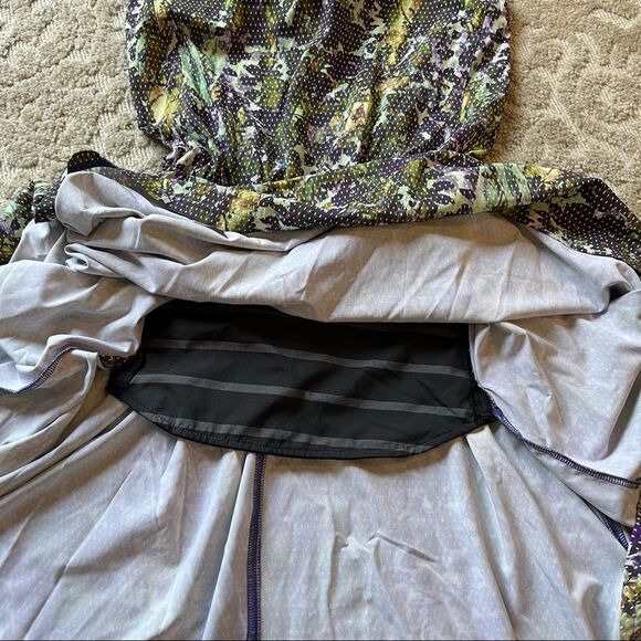 EUC Lululemon City Summer Dress in Floral Sport White Multi sz 4 - Picture 11 of 12